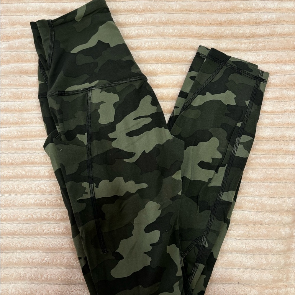 Lululemon leggings